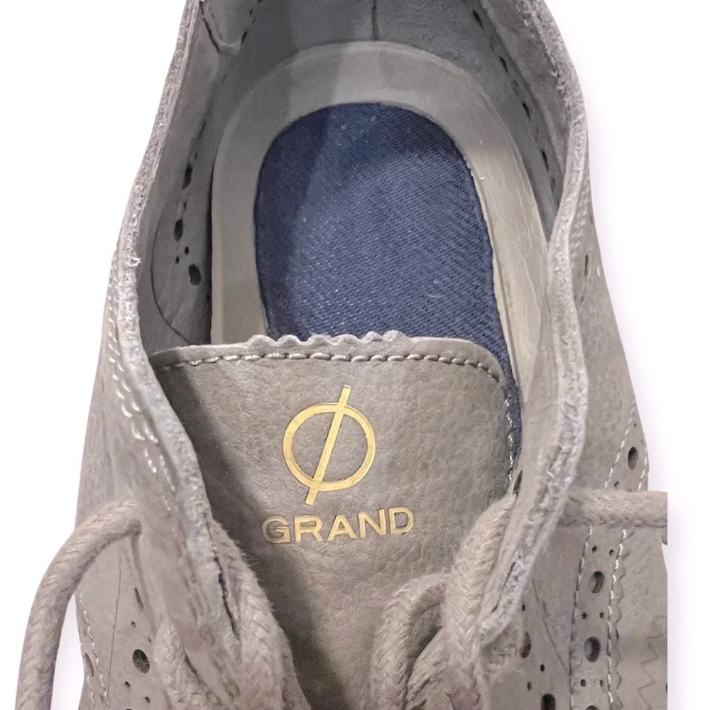 Cole Haan some discoloration